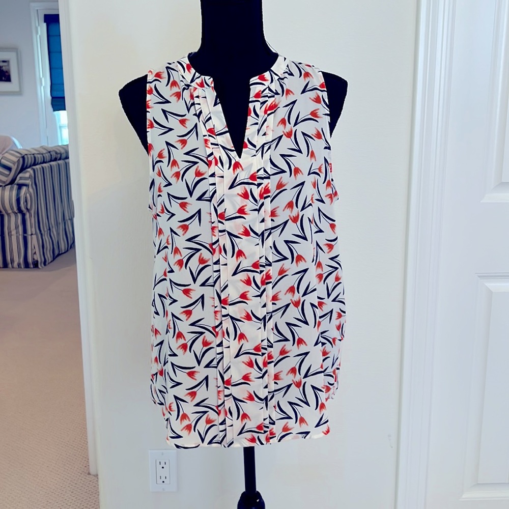 41 Hawthorne Women’s Medium Sleeveless Blouse